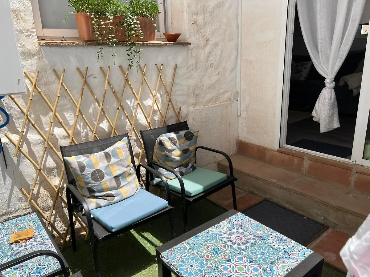 Vakantiehuis Lovely 4-Bed Cottage In Las Chapas Marbella